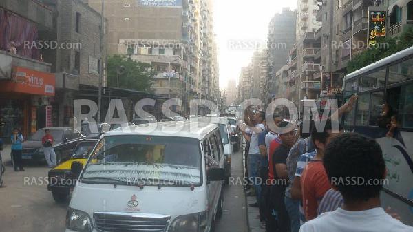 سلسلة بشرية بـ”سيدي بشر” لدعم الشرعية ورفض الانقلاب