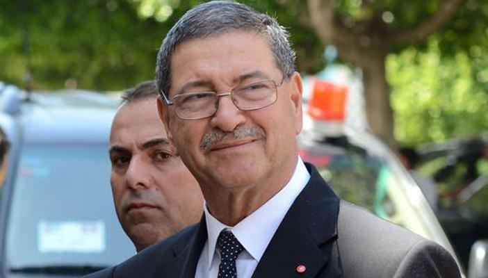 رئيس حكومة تونس: الاحتجاجات الاجتماعية تخدم الإرهابيين