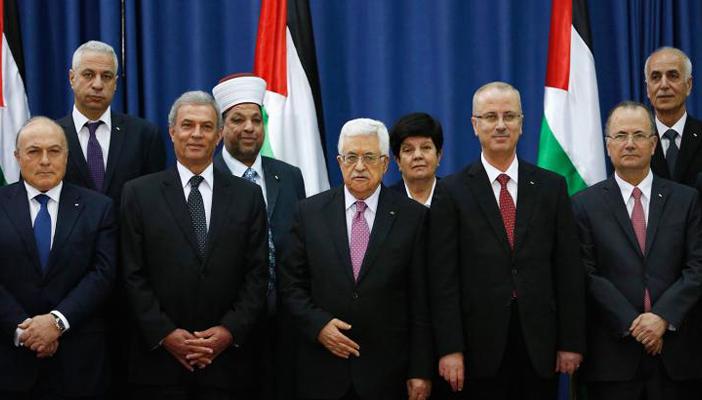 تضارب حول استقالة الحكومة الفلسطينية.. و”بسيسو”: الحمد مستمر في منصبه