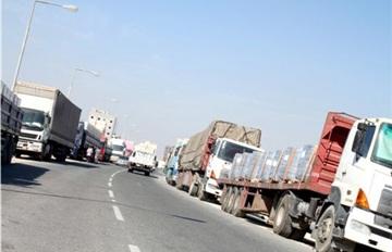 تكدس مروري بمنفذ السلوم