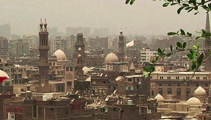 “بيوت الله” تحت قبضة الأمن في رمضان