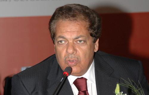 9 يوليو..الحكم في وقف قرار منع “أبو العينين “وأسرته من السفر