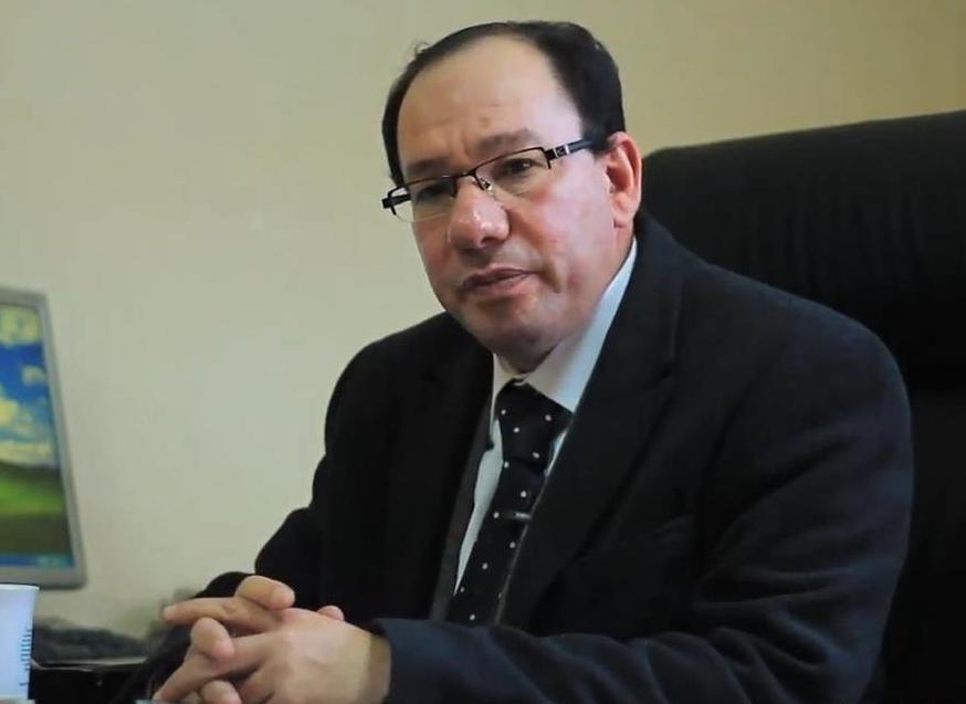 قنديل: لماذا تخرج تسريبات إعدام مرسي في يونيو؟