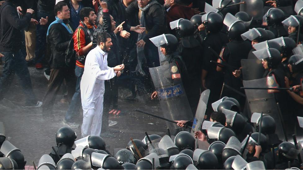 121 شخصًا.. حصيلة اعتقالات احتجاجات «تيران وصنافير»