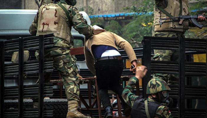 صحيفة تركية: مصر تعيش زمن العصور الوسطى بقيادة الطغاة الجدد