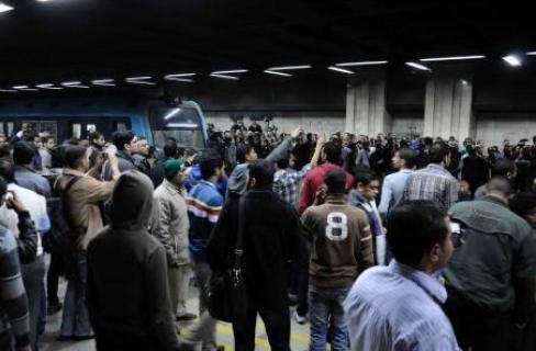 أعضاء «تمرد» يعتدون علي مؤيدي مرسي بمترو السادات