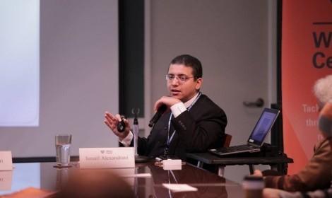 تجديد حبس الصحفي إسماعيل الإسكندراني 45 يومًا