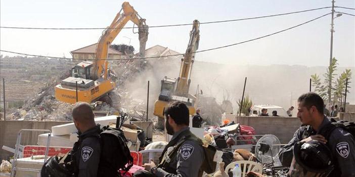 بالصور.. سلطات الاحتلال تنتقم من المقاومين الفلسطينيين بهدم منازلهم