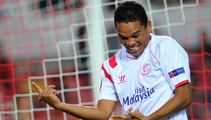 مهاجم أشبيلية يقترب من الانضمام لليفربول