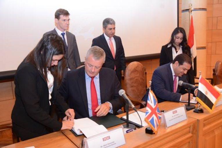 بريطانيا تمدد حظر رحلاتها لشرم الشيخ ومصر تستعين بها لتأمين مطاراتها