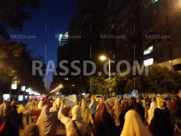 مسيرة ليلية مناهضة للانقلاب في “المهندسين”