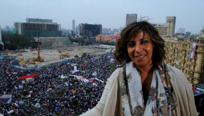 نادية أبو المجد لـ”الغزالي حرب” ساخرة: ثورة دي ولا انقلاب