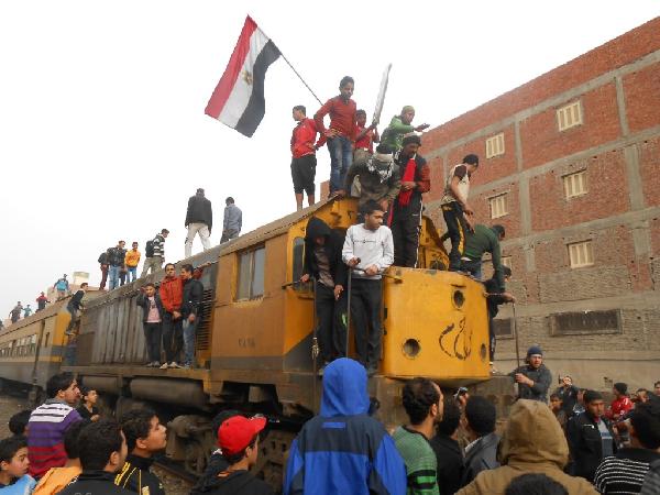 النقل: خسرنا مليار و250مليون جنيه خلال عام بسبب قطع الطريق