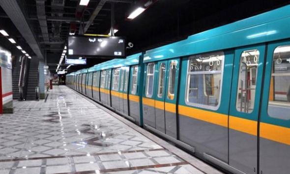 مواطنون يسخرون من رفع أسعار تذاكر المترو: اضرب كمان يا سيسي