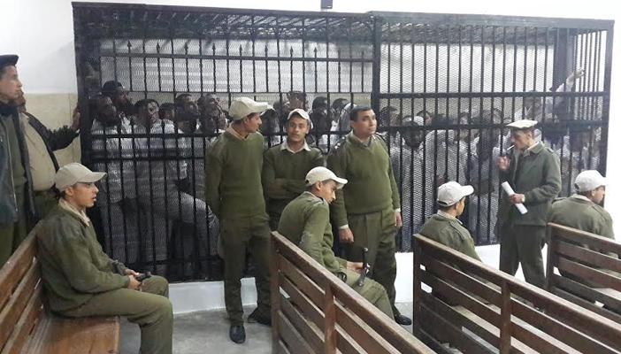 السجن 10 سنوات وغرامة 50 ألفًا لـ6 من معارضي العسكر بالإسماعيلية