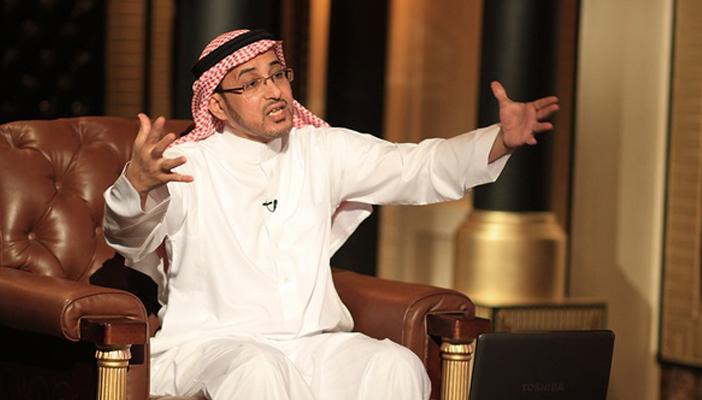 كاتب سعودي ينتقد مصادرة مصر لكتب ابن باز وابن تيمية