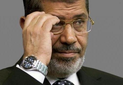 سجن رمزى للرئيس بالتحرير ومتظاهرو المحافظات ينصبون الخيام