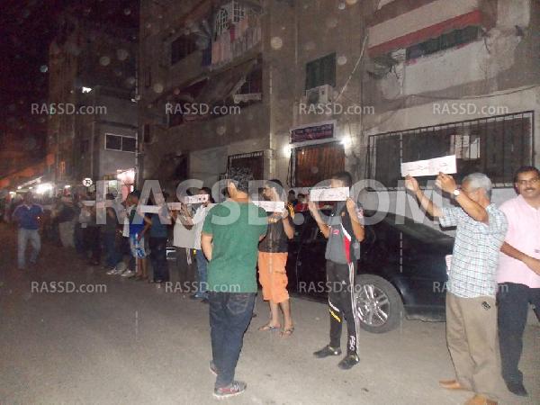 سلسلة بشرية في”بور سعيد”في ختام فعاليات”مصر مش معسكر”