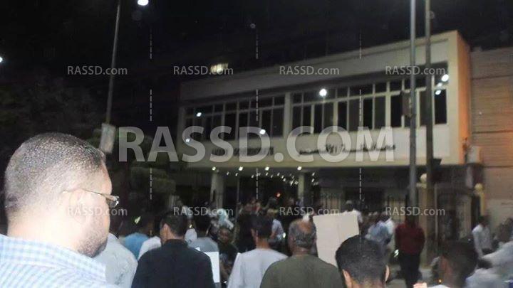 وقفة لحملة “مش عايزينك” للمطالبة برحيل محافظ الاقصر