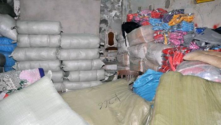 ضبط “لواء شرطة سابق” حاول تهريب ملابس غير خالصة الرسوم ببورسعيد