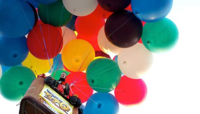 لأهميته الطبية واحتمالية نفاده توصيات بمنع ملء البالونات بغاز الهيليوم