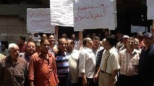 تظاهرة لأهالي النهضة بالسلام أمام “الوزراء” لتوفير مساكن