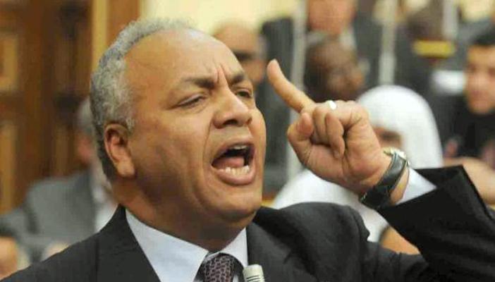 مطالبًا بإعلان الأحكام العرفية.. بكري: “مصر لن تهزم يا خونة”