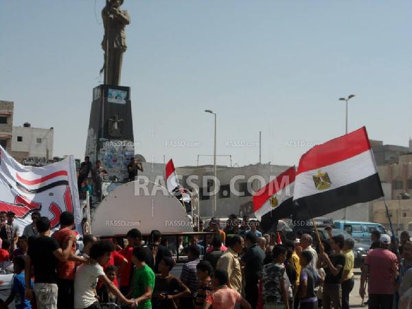 مظاهرة بميدان الحرية في العريش لإسقاط النظام