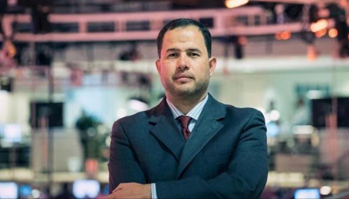 علاء بيومي: إلى أين يمكن أن يقود فشل السيسي أكثر من هذا؟