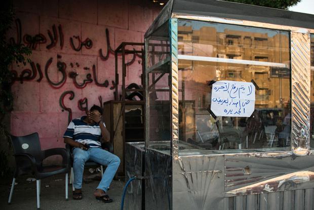 خوفا من القمع والسجن.. غضب الغلاء يجتاح الشارع المصري على استحياء