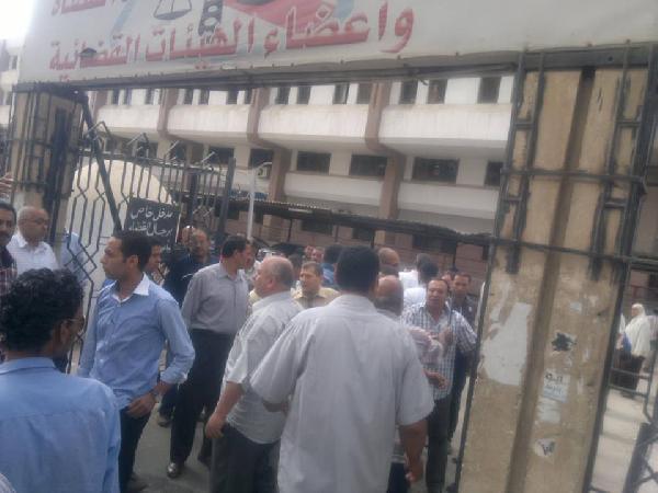 استئناف العمل بمحاكم الإسماعيلية  بعد فشل فرض العصيان