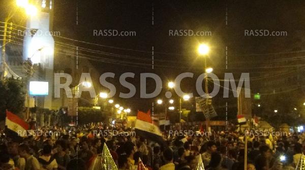 المئات يحتفلون ببني سويف بخطاب السيسي