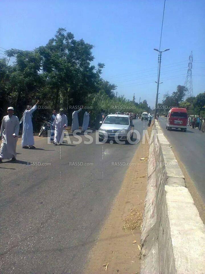 معتقلو سجن “شبين الكوم” يضربون عن استلام الطعام