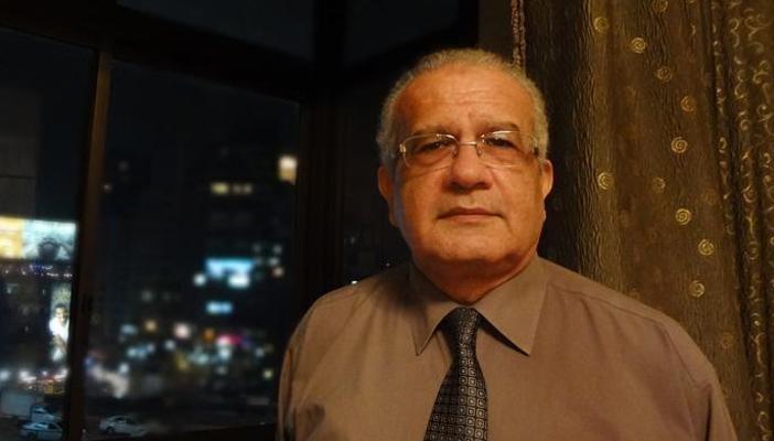 حازم حسني: زيارة السيسي العسكرية لسيناء مليئة بالألغاز