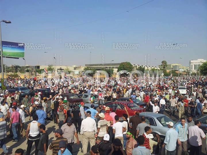 وصول مسيرة من” رابعة” الى نادى الحرس الجهورى