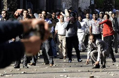 مصرع شخص وإصابة 26 آخرين من مؤيدي الرئيس بأسيوط