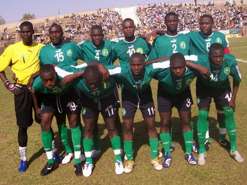 بعثة نادي «القطن الكاميروني» تصل مطار القاهرة استعدادا للقاء الأهلي