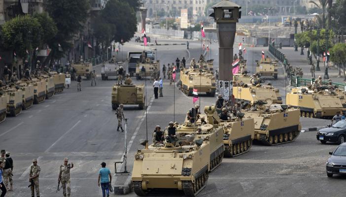 فورين بوليسي: الجيش المصري يخوض حربًا لم يستعد لها