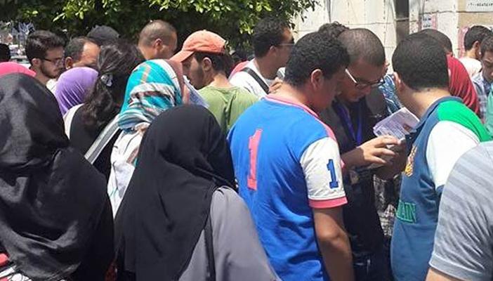 تكدس طلاب القدرات بمكتب تنسيق جامعة القاهرة