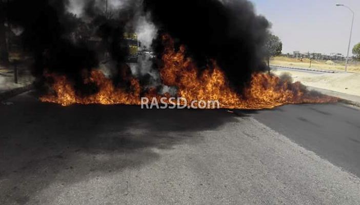 الشباب والطلاب يقطعون طرقًا بالشرقية والدقهلية