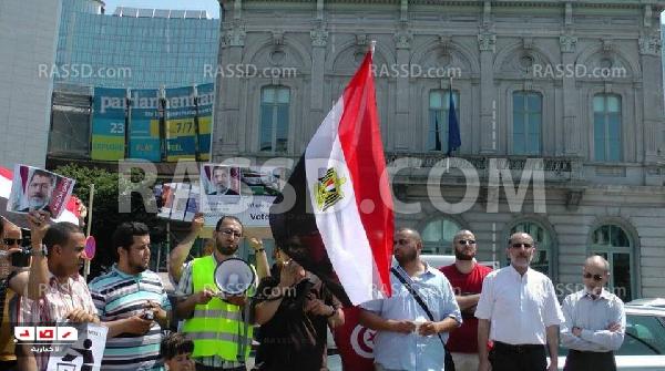 تظاهر العشرات ببلجيكيا تأييدا للشرعية ورفضا للانقلاب العسكري