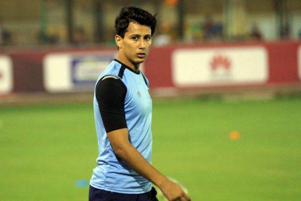 عمرو جمال يقود تشكيل الأهلي أمام القطن الكاميروني