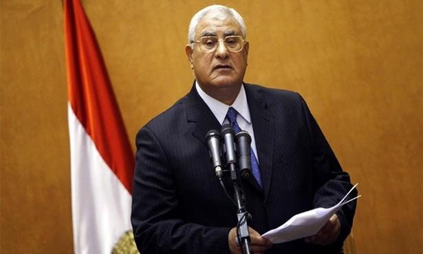 “منصور” يجري تنقلات بين القضاة