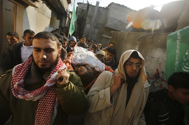 غزة تحت النار.. والعرب يتابعون المونديال على القمر الصهيوني