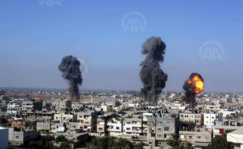 قصف “غزة” على صفحات الإعلام العربية والغربية