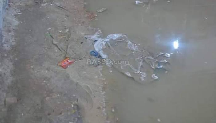 بالصور..الصرف الصحي يغرق شوارع الإسماعيلية