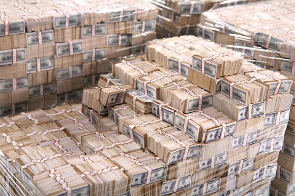 12 مليار دولار أكبر مساعدات تاريخية لمصر خلال يومين