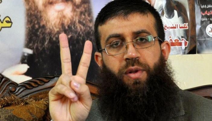 “إسرائيل” تفرج عن الأسير الفلسطيني خضر عدنان