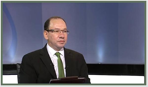 قنديل: “السيسي” يقدم نفسه كشرطي المنطقة بتحريضه على المقاومة