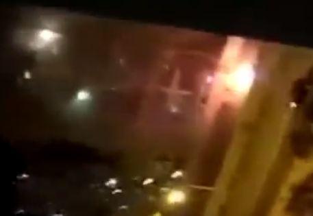 فيديو|سقوط صاروخ على سيارة إسرائيلية ومصرع من بداخلها